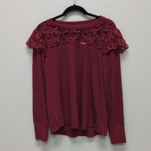 Maurices Red Ribbed Lace Ruffled Long Sleeve Shirt. Size Large. NWT